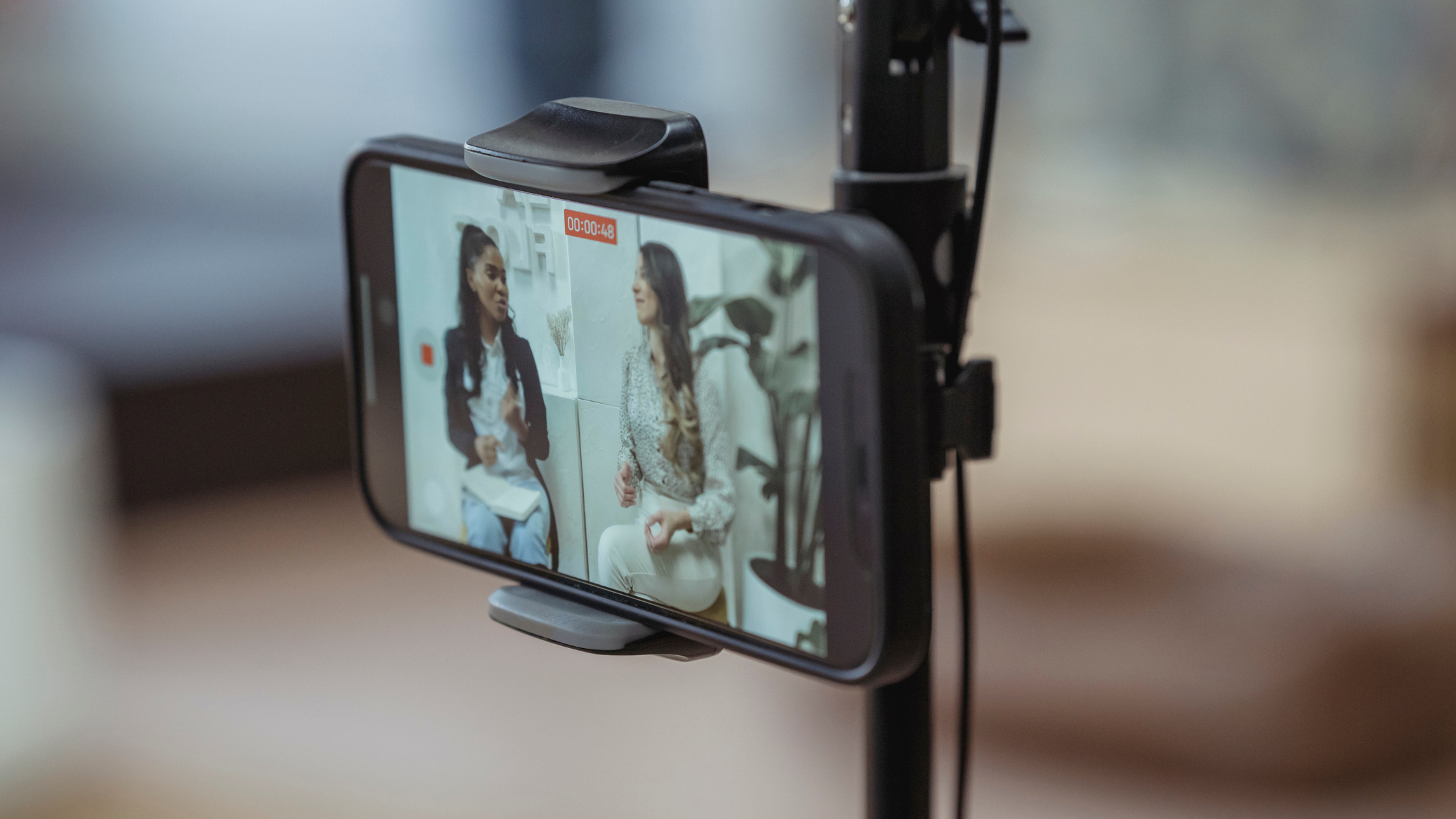 How to Use Video Marketing to Increase Customer Engagement